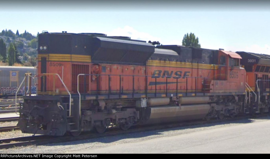 BNSF 8509